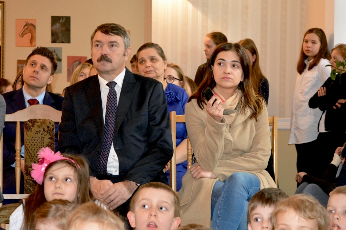 Przy zespole Szkół Pijarskich posadzono Dąb Pamięci (+ zdjęcia)