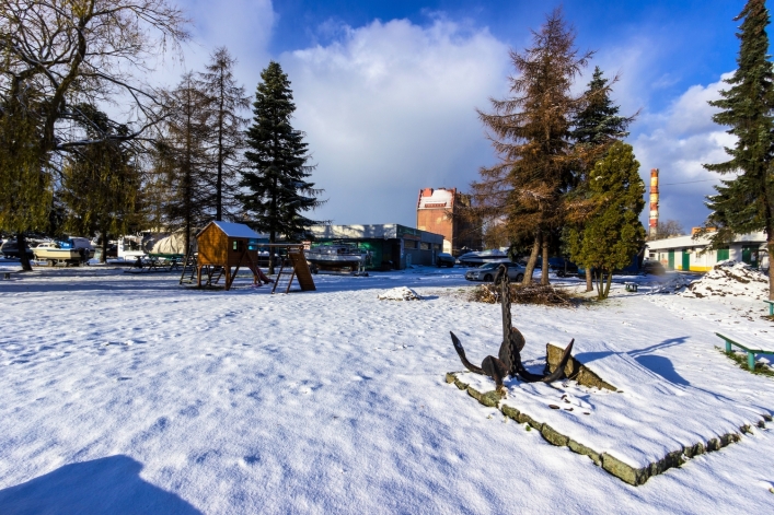 Przystań przy ul. Portowej niszczeje. PO domaga się reakcji (+foto)