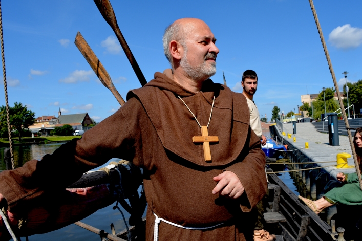 Rejs łodzią Welet po rzece Elbląg