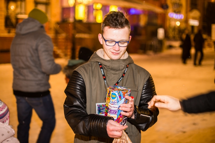 Rekordowy WOŚP! Elblążanie hojnie wsparli 25. finał (+zdjęcia)