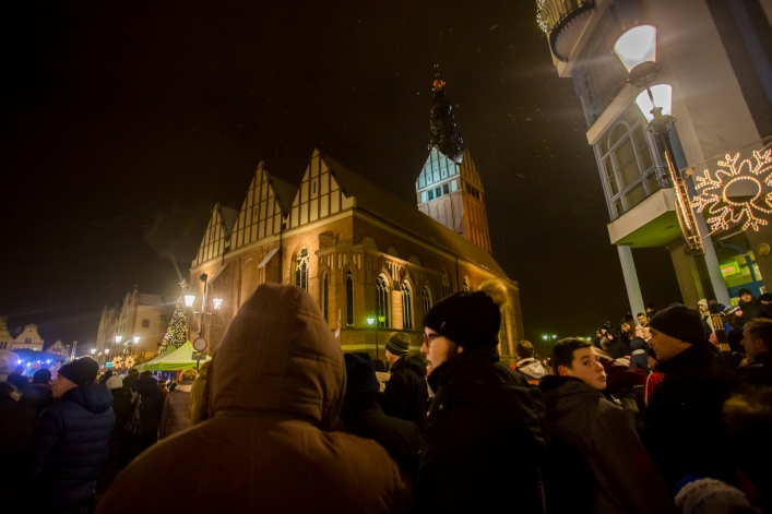 Rekordowy WOŚP! Elblążanie hojnie wsparli 25. finał (+zdjęcia)
