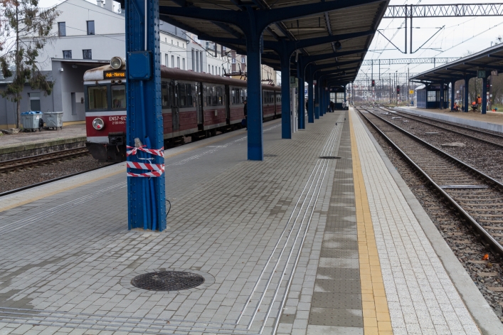 Remont peronów PKP zbliża się do finału