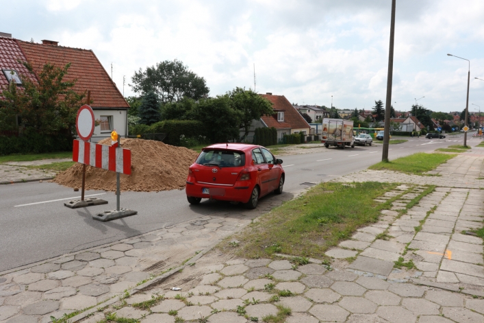 Remont wystartował, są utrudnienia. A kierowcy jeżdżą jak chcą