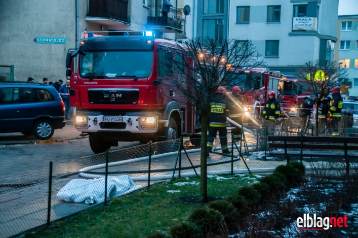 Tragiczny pożar na Diaczenki, nie żyje jedna osoba