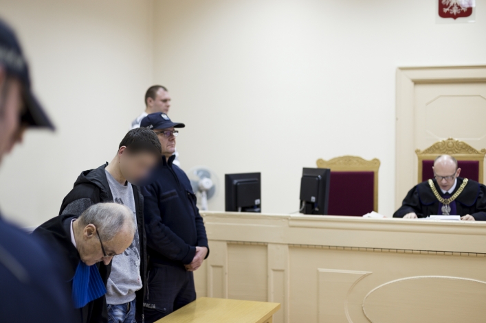 Rok więzienia za zranienie nożem policjantki 