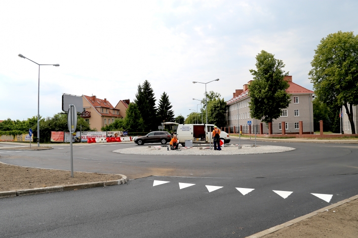 Rondo na skrzyżowaniu ulic Grottgera, Łęczyckiej i Rawskiej już prawie ukończone