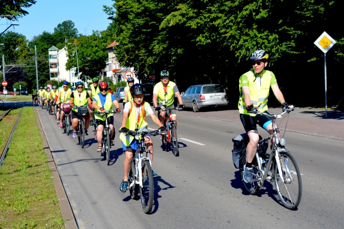 Rowerami z Elbląga na Jasną Górę wyruszyło ponad 100 pielgrzymów (+ zdjęcia)