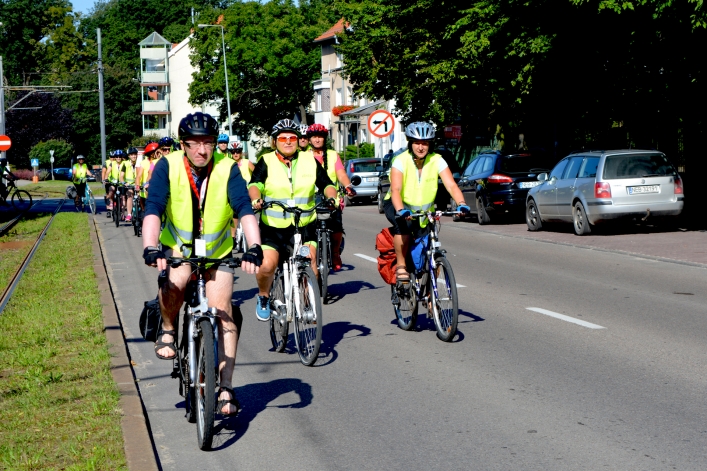Rowerami z Elbląga na Jasną Górę wyruszyło ponad 100 pielgrzymów (+ zdjęcia)