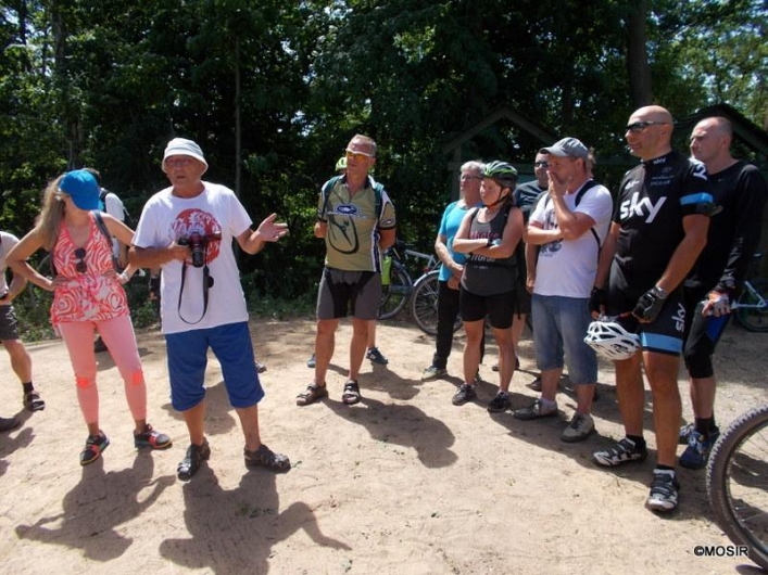 Rowerzyści odwiedzili Kaperski Suchacz