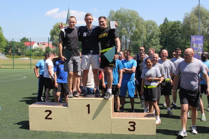 Rozgromili konkurencję w piłce nożnej. Trwa „SABER STRIKE – 15”