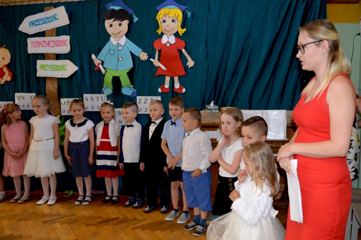 Rozstania nadszedł czas. Najmłodsi elblążanie zakończyli edukację przedszkolną (+ zdjęcia)