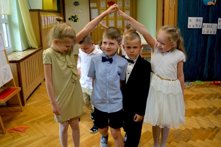 Rozstania nadszedł czas. Najmłodsi elblążanie zakończyli edukację przedszkolną (+ zdjęcia)