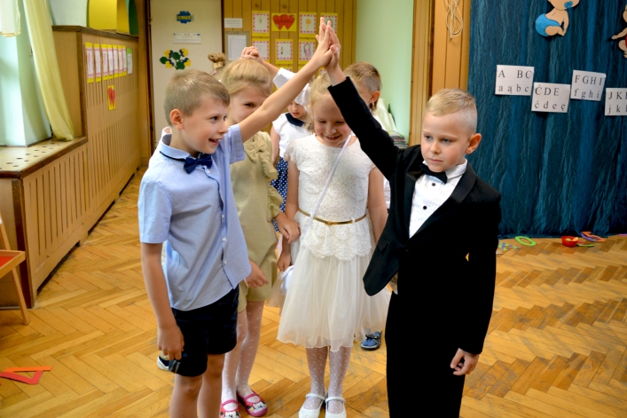 Rozstania nadszedł czas. Najmłodsi elblążanie zakończyli edukację przedszkolną (+ zdjęcia)