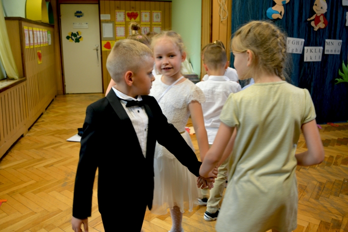 Rozstania nadszedł czas. Najmłodsi elblążanie zakończyli edukację przedszkolną (+ zdjęcia)