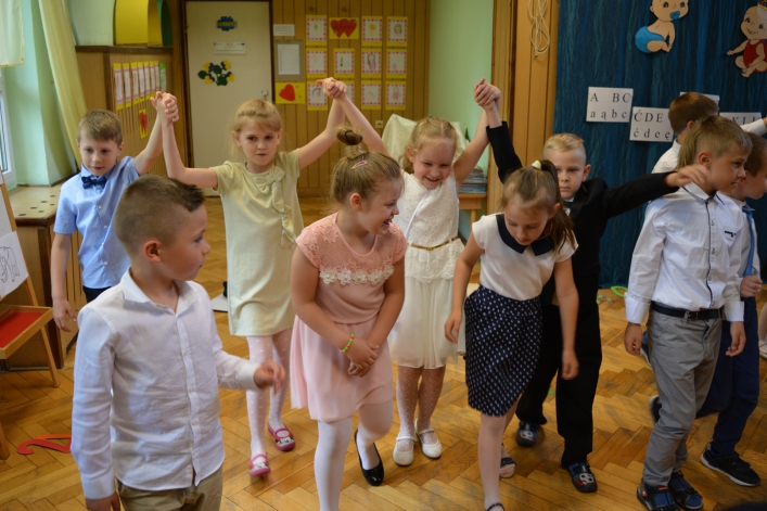 Rozstania nadszedł czas. Najmłodsi elblążanie zakończyli edukację przedszkolną (+ zdjęcia)