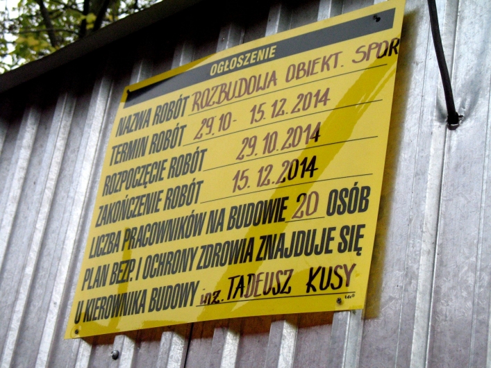 Ruszyła budowa trybuny. Zobacz zdjęcia