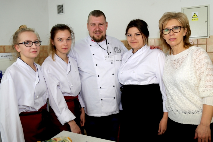 Ryby, raki i ślimaki... Wspaniały konkurs kulinarny w Pasęku
