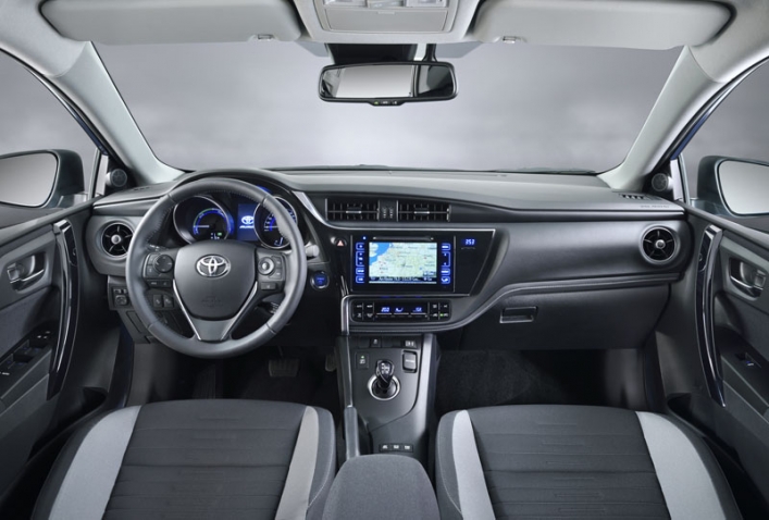Rynkowy sukces hybryd Toyoty