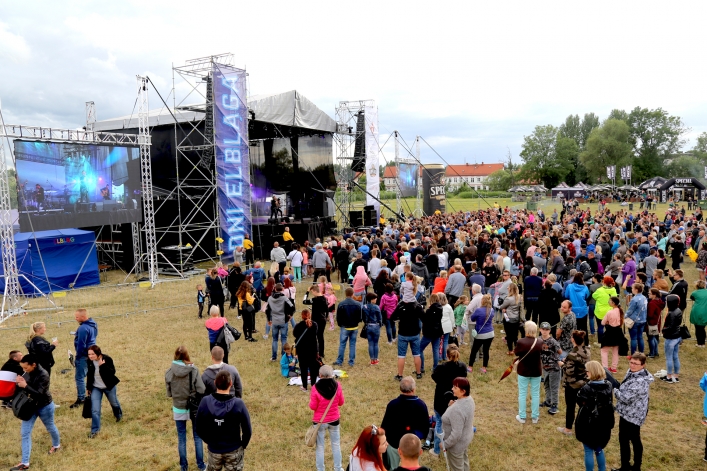 Sarsa i Bracia... Tak elblążanie bawili się na Dniach Elbląga w sobotę