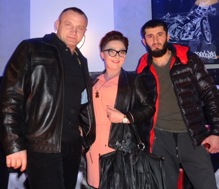 Selfie, które wiele zmieniło. Elblążanka podąża za zawodnikami MMA