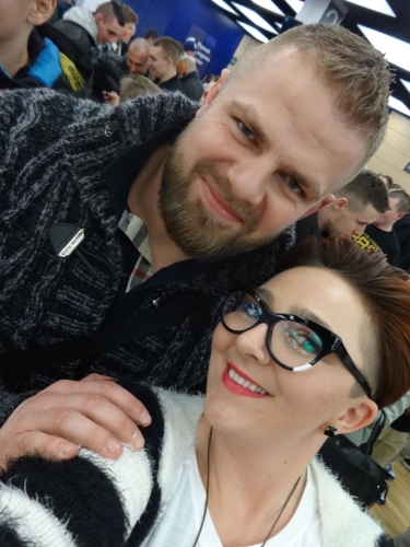 Selfie, które wiele zmieniło. Elblążanka podąża za zawodnikami MMA
