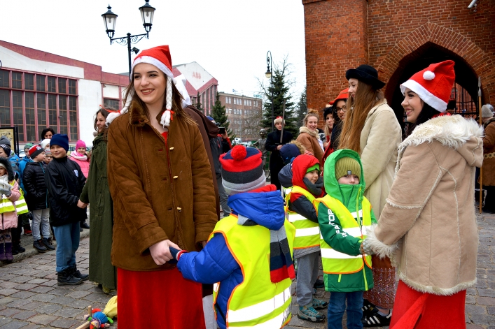 Rekonstruktorzy przypomnieli setkom elblążan wydarzenia sprzed niemal 500 lat (fotorelacja)