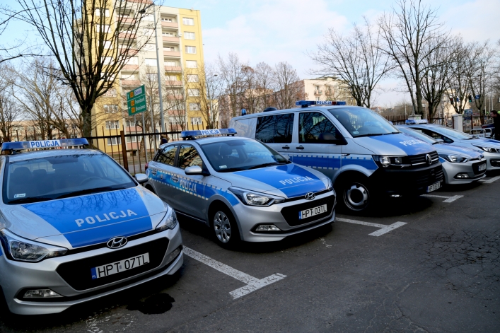 Siedem nowych radiowozów otrzymała elbląska Policja