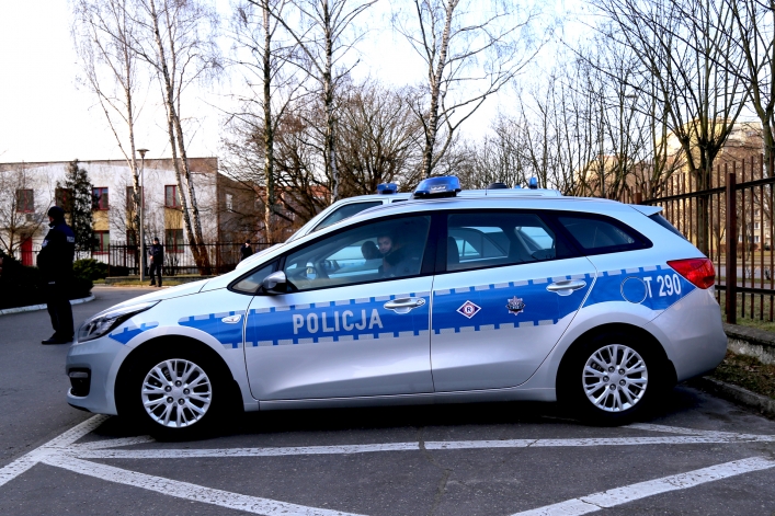 Siedem nowych radiowozów otrzymała elbląska Policja