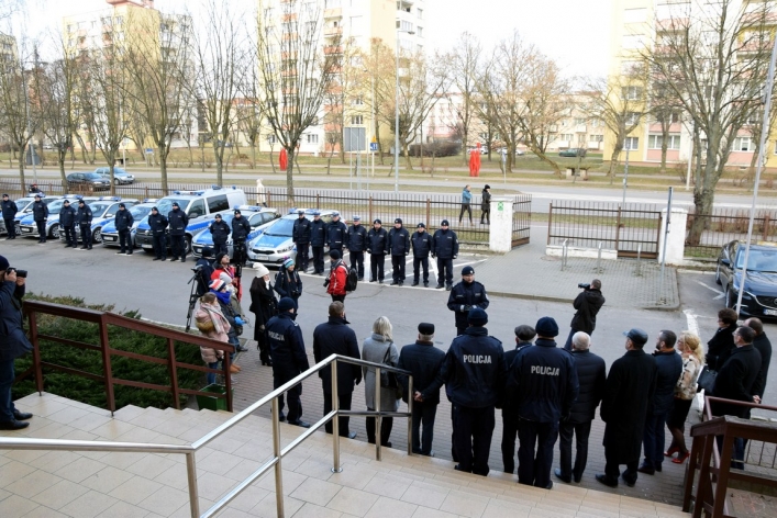 Siedem nowych radiowozów otrzymała elbląska Policja