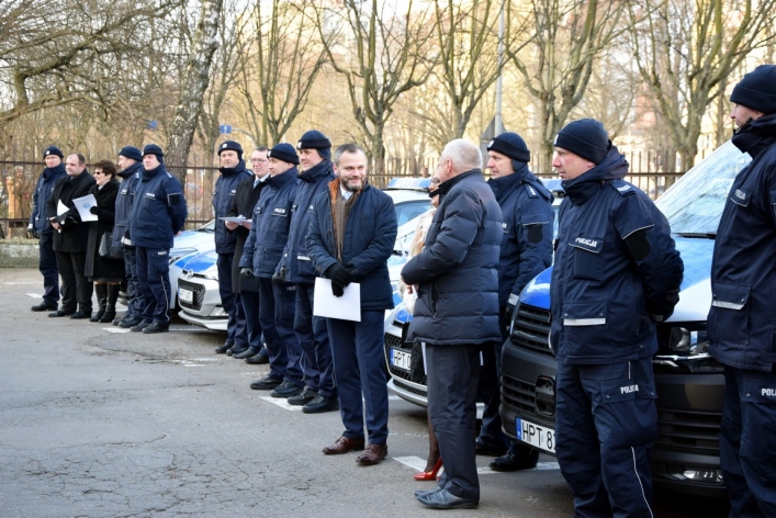 Siedem nowych radiowozów otrzymała elbląska Policja