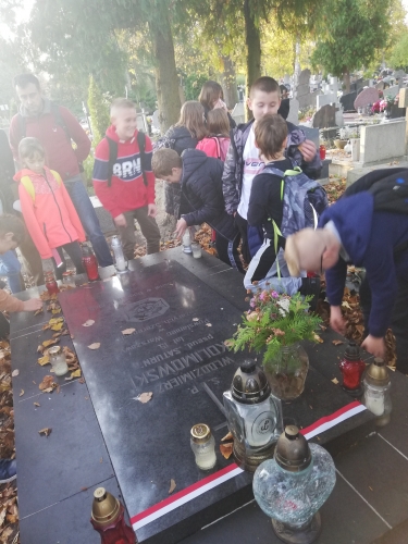 Śladami elbląskich bohaterów z Virtuti Militari 