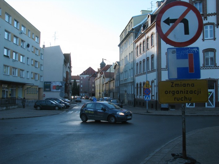 Słoneczna dwukierunkowa. Mieszkańcy zaniepokojeni