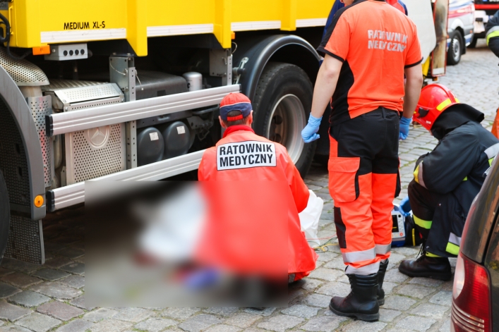 Śmiertelny wypadek na Mostowej (+ foto)