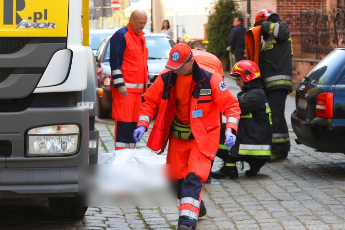 Śmiertelny wypadek na Mostowej (+ foto)