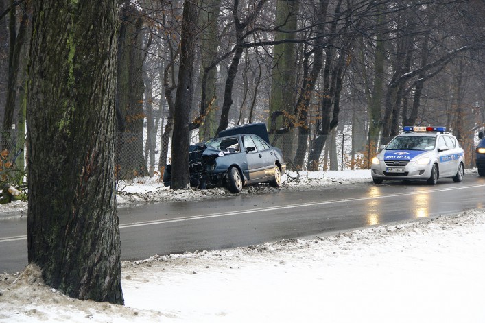 Śmiertelny wypadek na ul. Fromborskiej. Dwie osoby zginęły