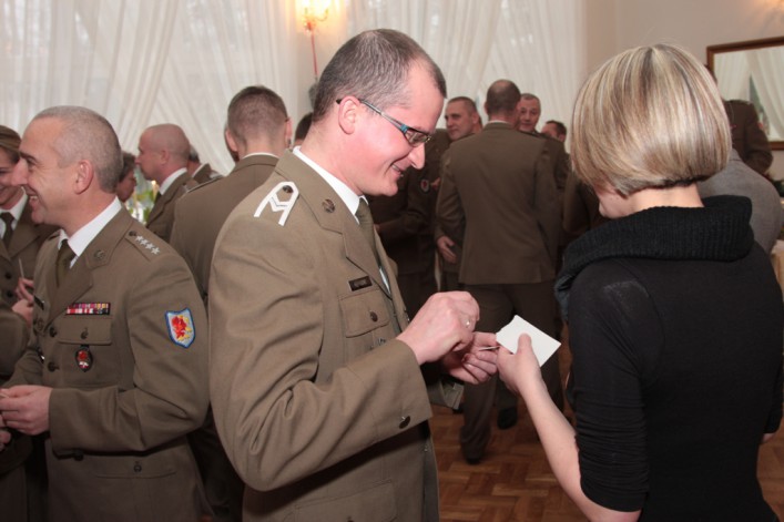 Spotkanie opłatkowe u mundurowych. Była choinka, życzenia i śpiewanie kolęd