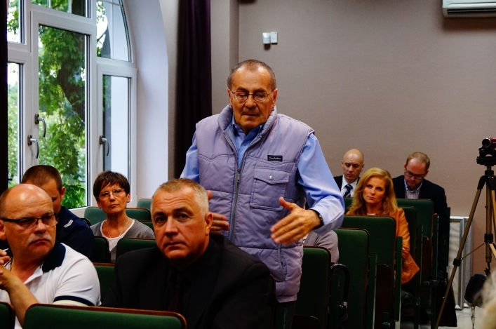 Spotkanie z  mieszkańcami Rakowa - krótkie i bez większych problemów