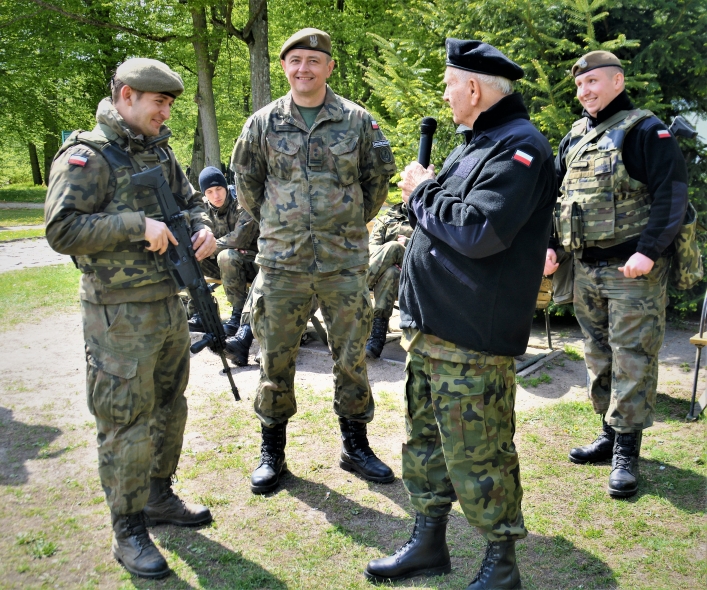 Spotkanie z por. Jerzym Kwietniewskim w 43blp