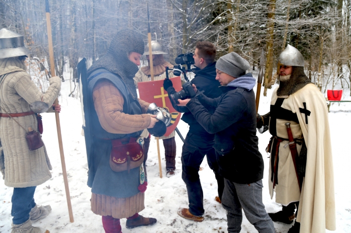Średniowieczna potyczka w Bażantarni. Zdjęcia do spotu reklamowego promującego książkę elblążanina,