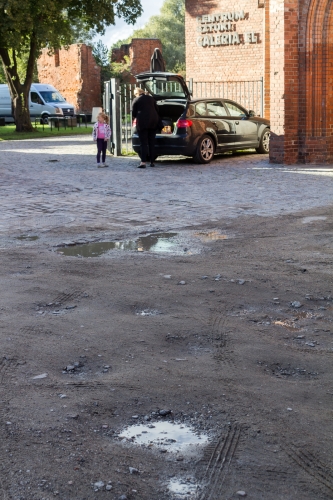 Stare Miasto zza kulis