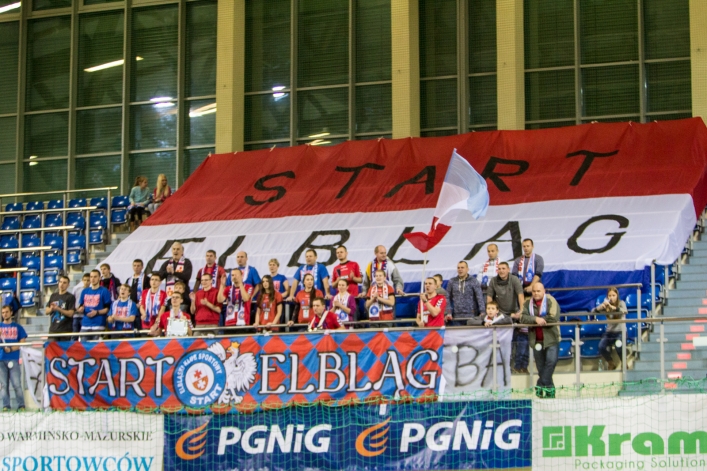 Start pogonił Szczecin