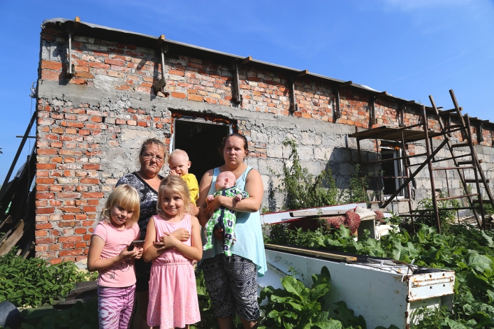 Stracili dobytek życia. Chcą uratować dom. Pomożecie?