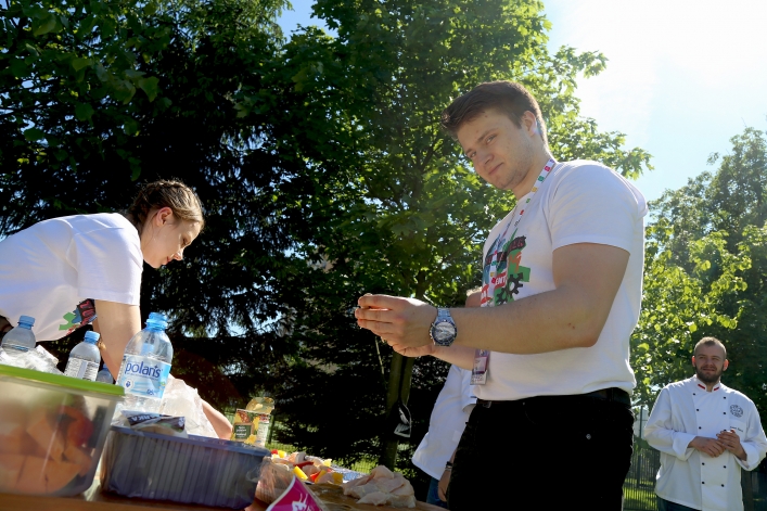 Studenci grillowali z elbląskimi szefami kuchni. Znamy wyniki MasterChefa PWSZ