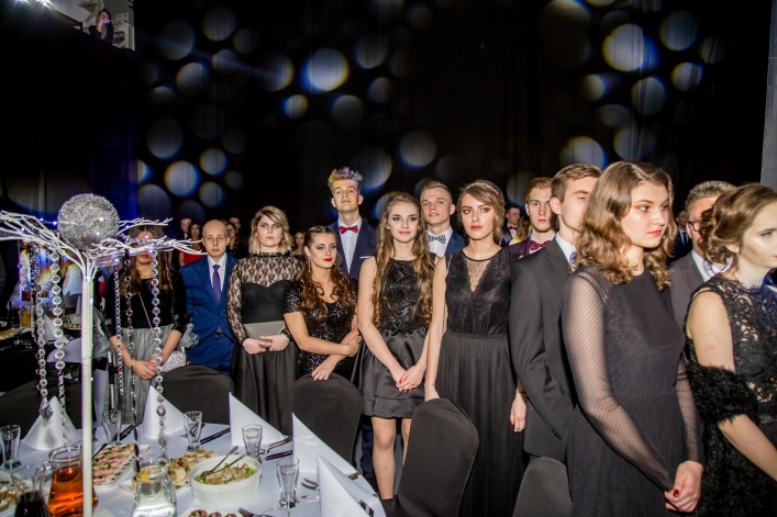 Studniówka I Liceum Ogólnokształcącego w Elblągu 2017 (+Zdjęcia)