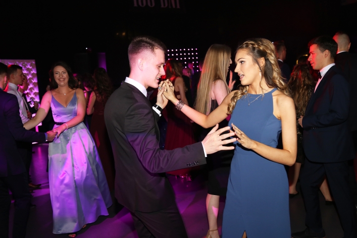 Studniówka I LO w Elblągu A.D. 2019 + zdjęcia (druga część fotorelacji)