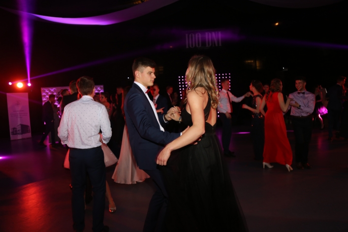 Studniówka I LO w Elblągu A.D. 2019 + zdjęcia (druga część fotorelacji)