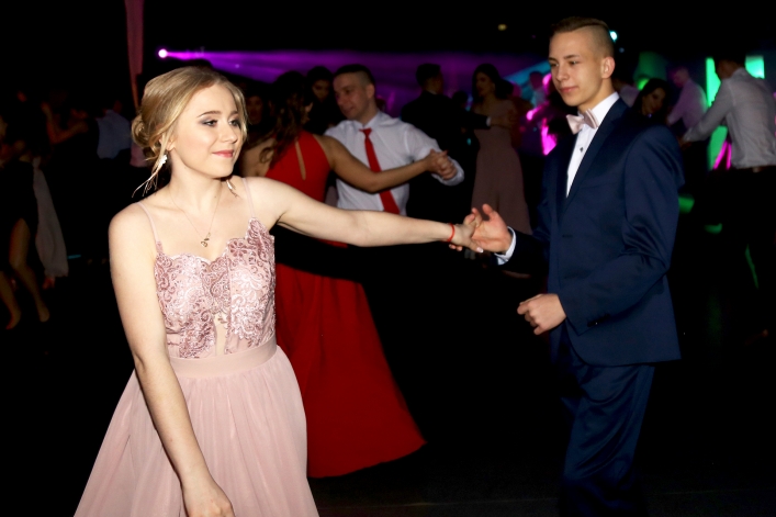 Studniówka I LO w Elblągu A.D. 2019 + zdjęcia (trzecia część fotorelacji)