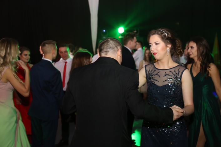 Studniówka I LO w Elblągu A.D. 2019 + zdjęcia (trzecia część fotorelacji)