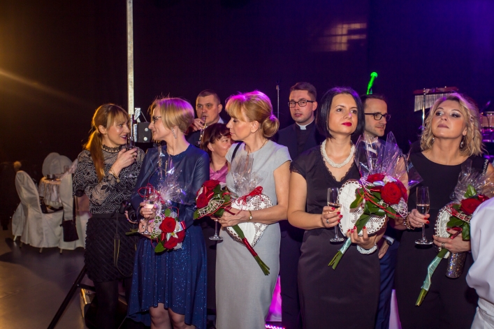 Studniówka II Liceum Ogólnokształcącego w Elblągu 2017 (+Zdjęcia)