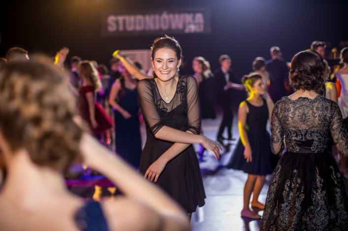 Studniówka II Liceum Ogólnokształcącego w Elblągu 2017 (+Zdjęcia)
